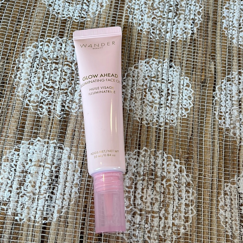 Unused Wander Beauty Glow Ahead Illuminating Face Oil 25 mL